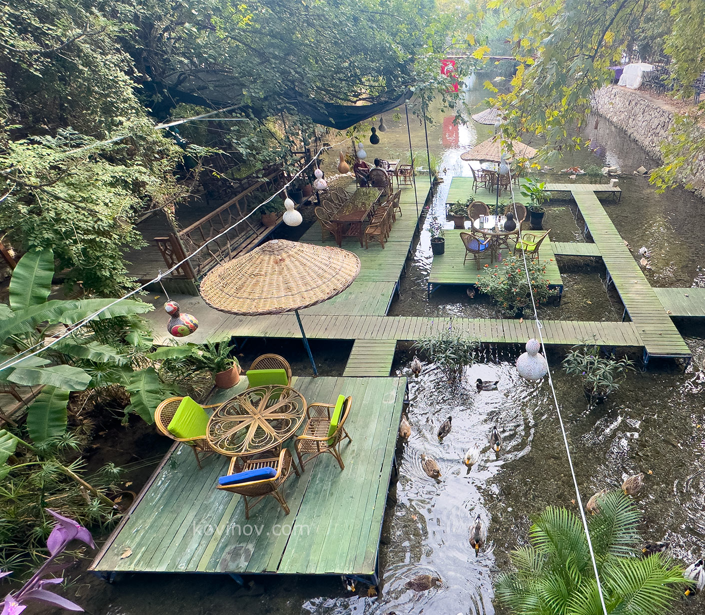 Ресторан Arikanda River Garden в Адрасане