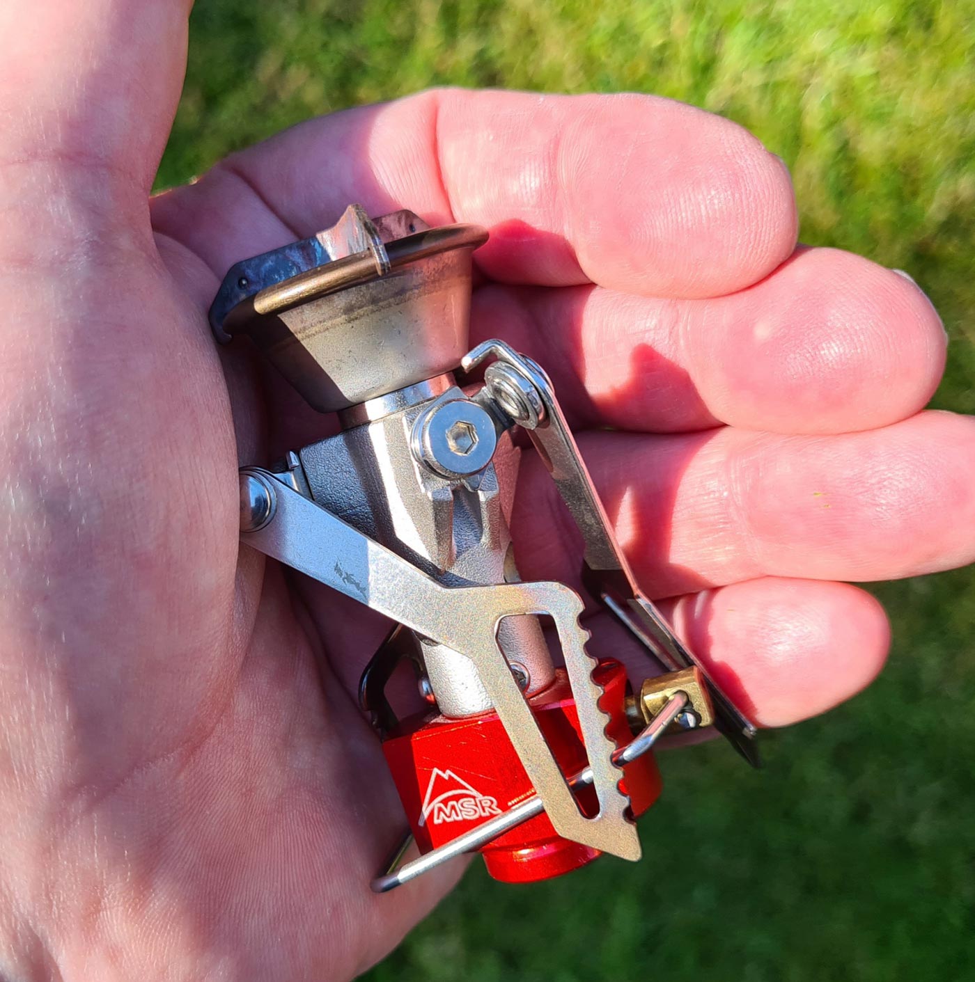 MSR Pocket Rocket 2 реальный размер в руке